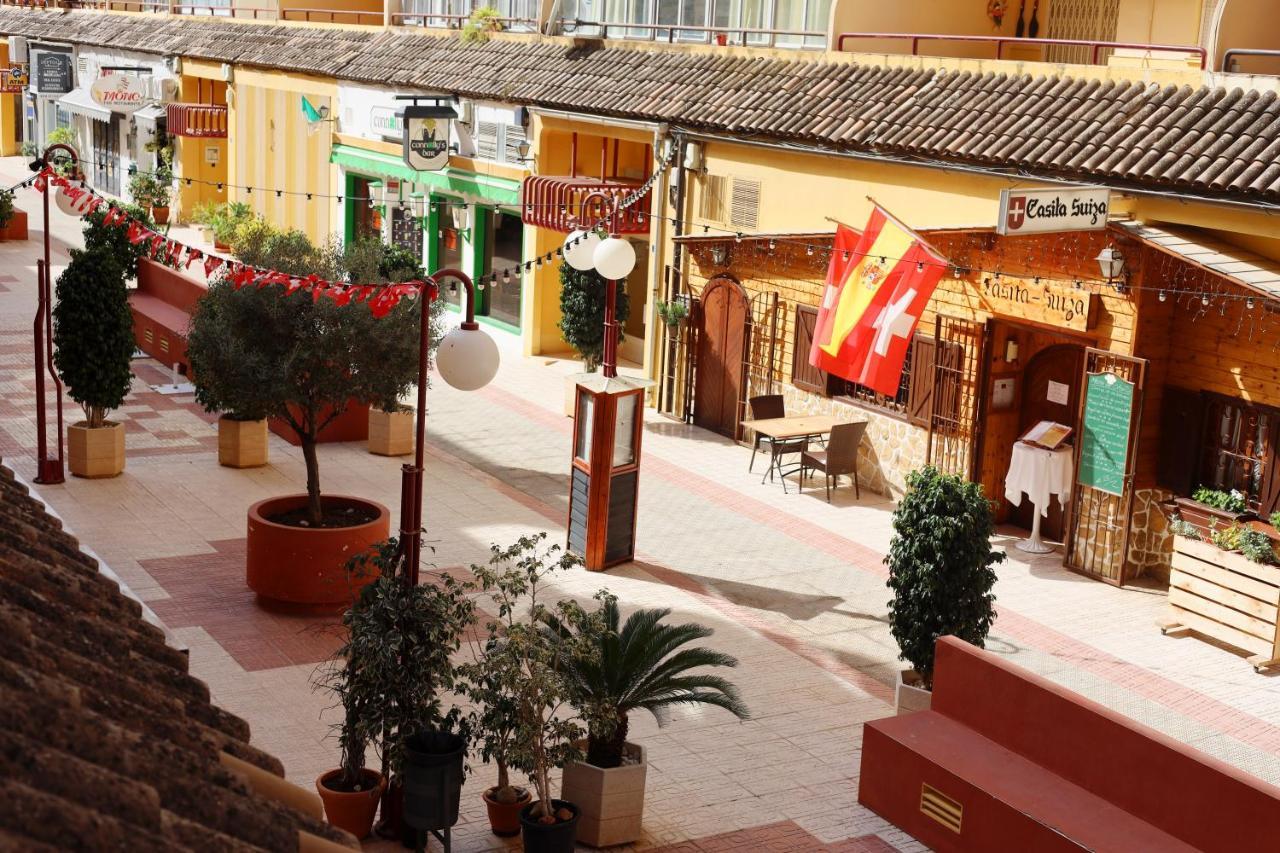 Jardin En El Centro De * Calpe