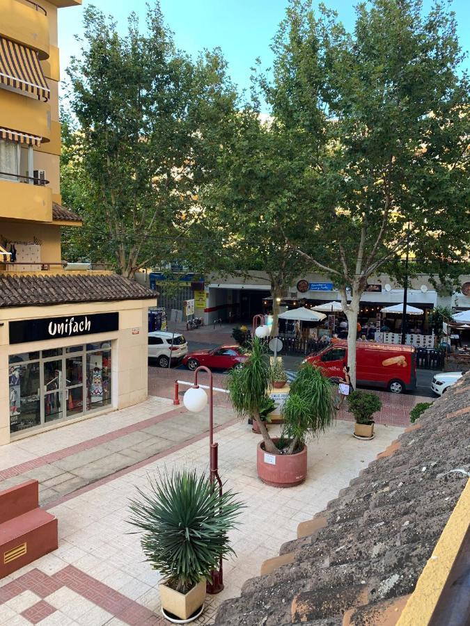 Jardin En El Centro De Calpe